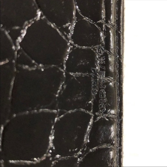 Givenchy NEW wallet black patent leather shark tooth zip continental wallet NWOT - Picture 13 of 17